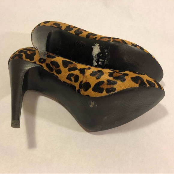 BCBG Generation leopard heels sz 10 4 inch Pony - Picture 6 of 8